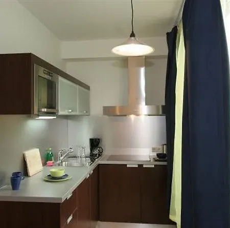 Angel Aparthotel 3*