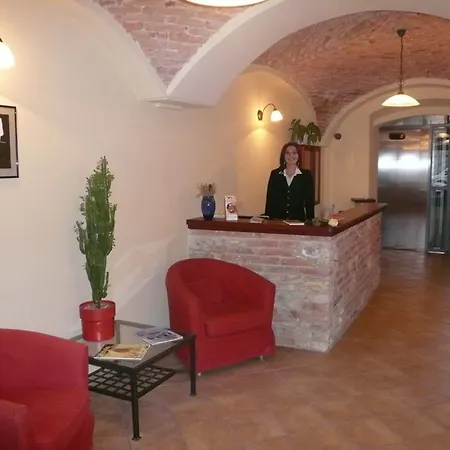 Karlin 3* Prága