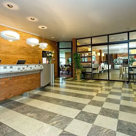 Hotel Expo 4*