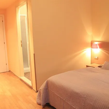 Lounge 3*