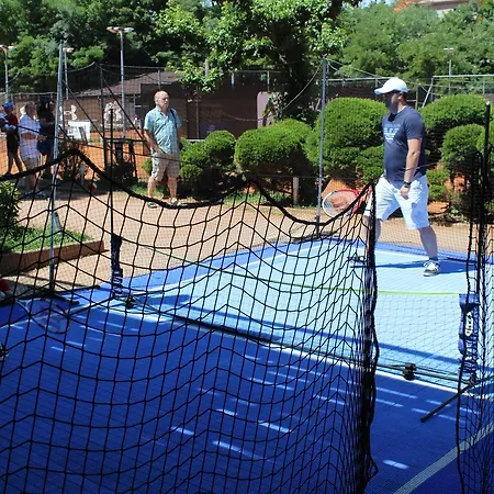 Sport Cibulka Homestay Prague