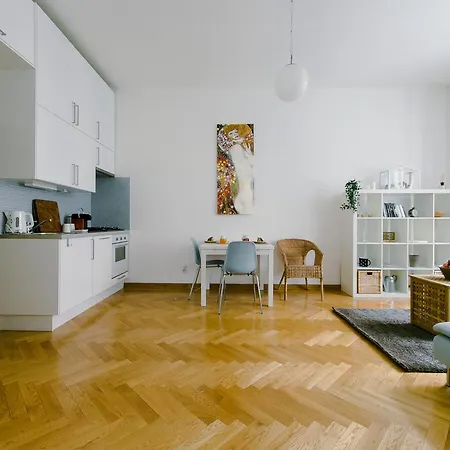 Kubelikova Apartment
