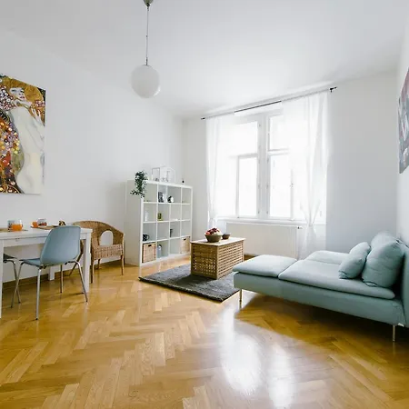 Apartment Kubelikova *