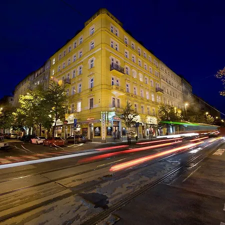La Fenice Hotell 4*