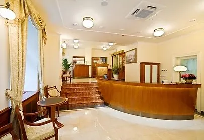 Hotel Alqush Downtown 4*