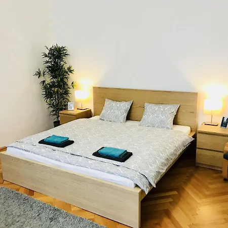 Jindrisska Central Apartment *