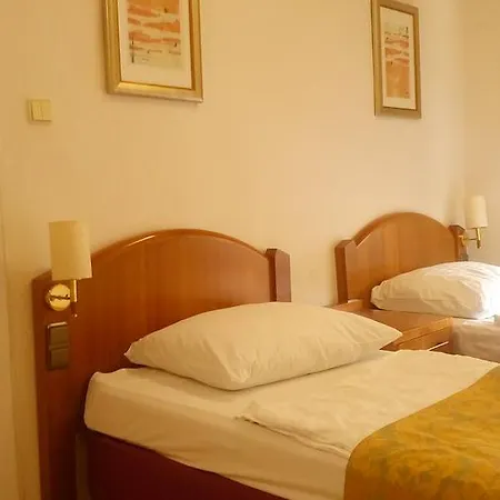 City Stay Prague Apartments Hotel *