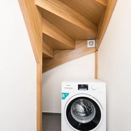 To Live Apartment