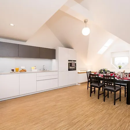 Apartment To Live *