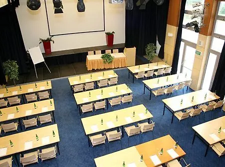 Academic & Congress Centre Hotell Roztoky