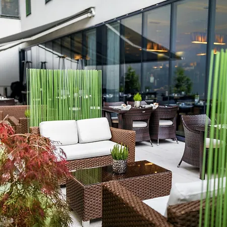 Hotel Occidental Five 4*