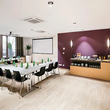 Occidental 4* Prague