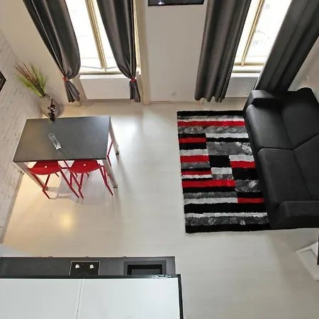 House - The Modern Flat Daire *