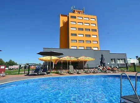 Hotel Aura Design & Garden Pool 3*
