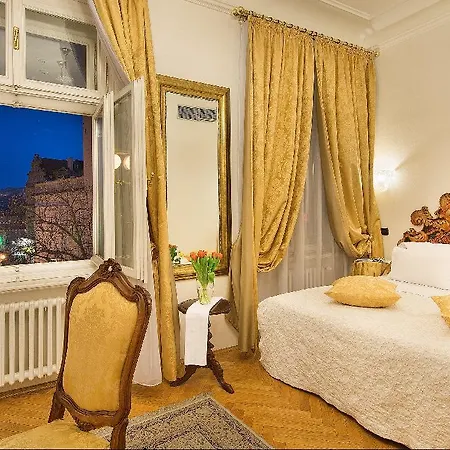 מלון Charles Bridge Palace פראג