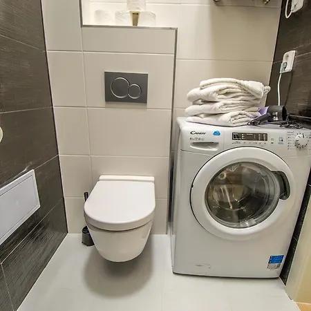 3bdr Center Ruterra Apartment *