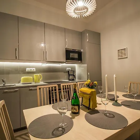 Apartment 3bdr Center Ruterra Prague