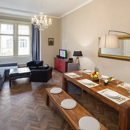 Dlouha 2ab Prague