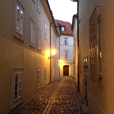 Old Town Basement Apartment Prague