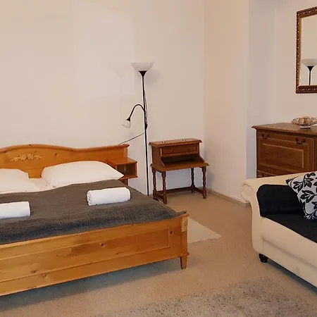 Apartment 01 *