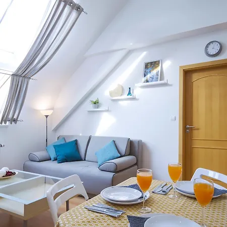 Modern Opatovicka Apartment