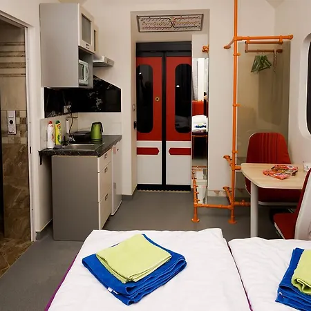 Apartment Metro By Main Train And Bus Station *