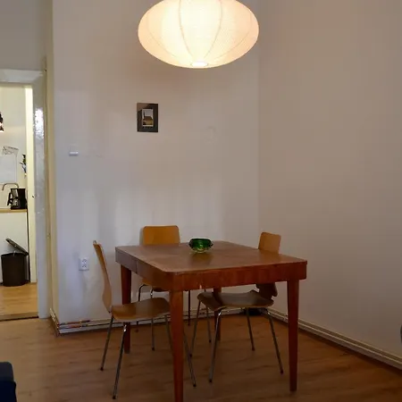 Old Town Basement Apartment Prague