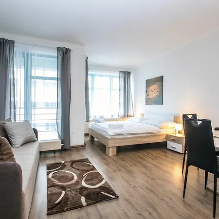 Terrace 3* Praha