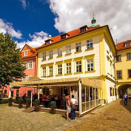 Josephine Old Town Square - Czech Leading 4* Praga