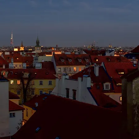 Lazenska N4 4* Praga