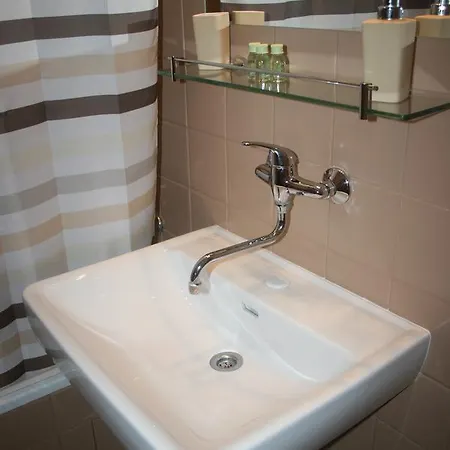 Hotell Bell 3*