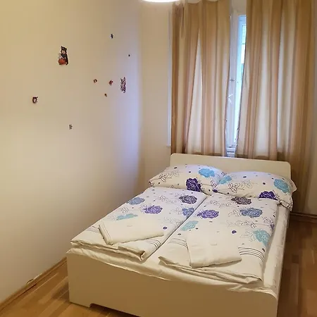 오플레탈로바 호스텔 프라하