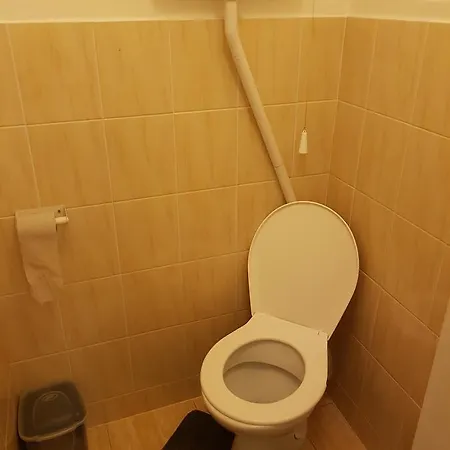 오플레탈로바 프라하