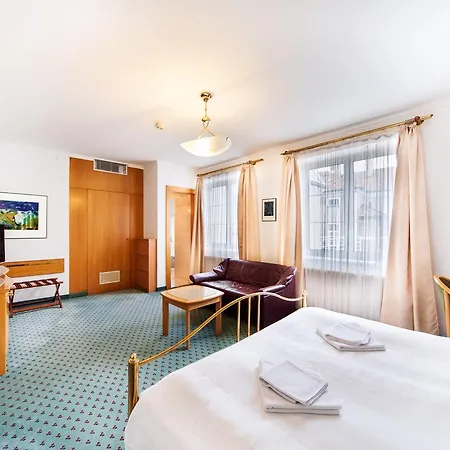 Hotel Voyta 4*