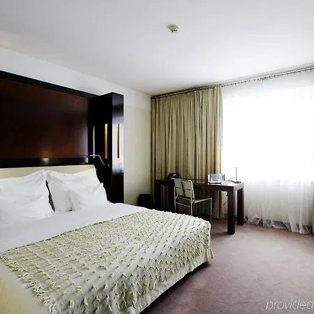 Maximilian Hotel
