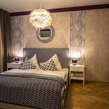 Unique 250m From The Charles Bridge * Praga