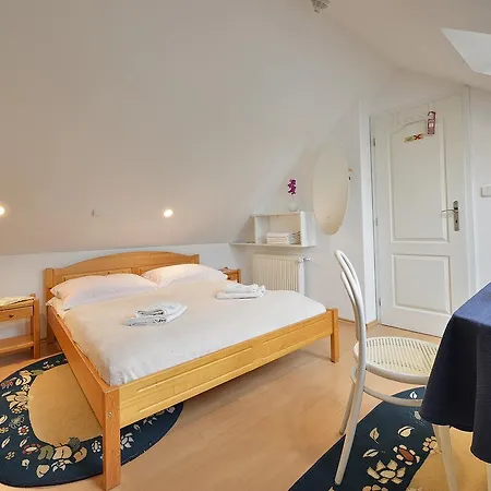 A. V. Aparthotel Praha