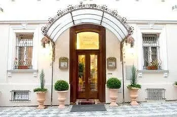 Donatello Hotel 3*