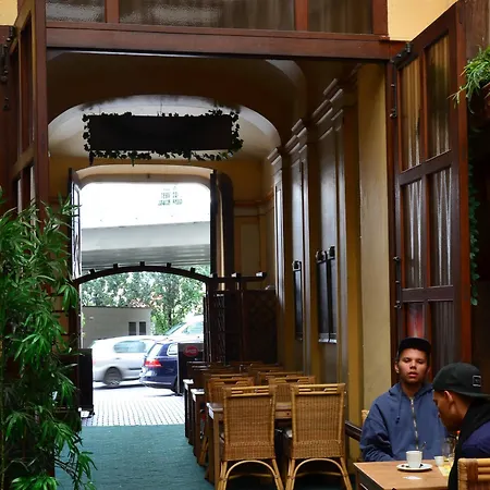 Hostel A Plus & Prague