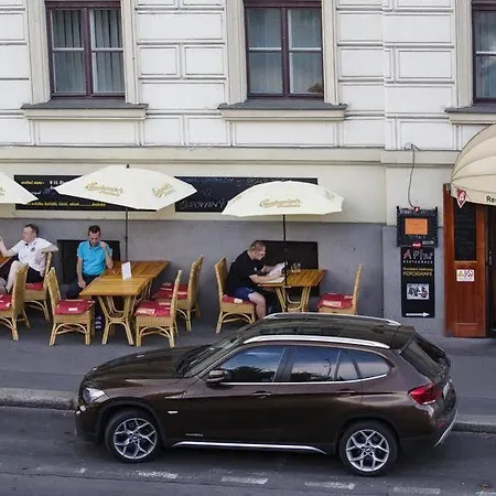 Hostel A Plus & Prague