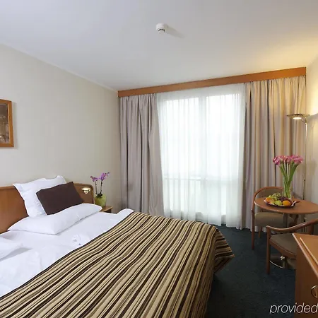 Otel Plaza - Czech Leading
