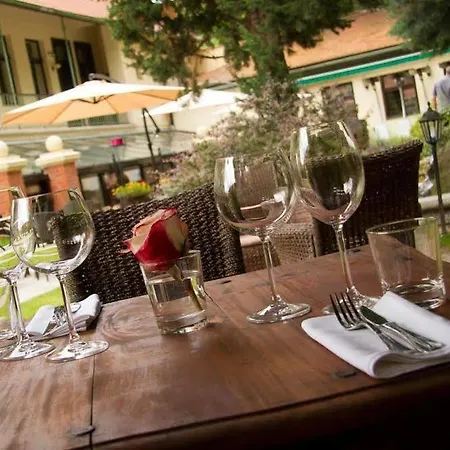 Schwaiger 4* Prague
