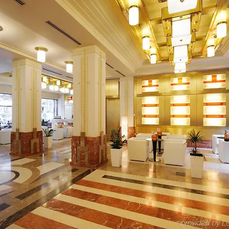 Majestic Plaza 4*