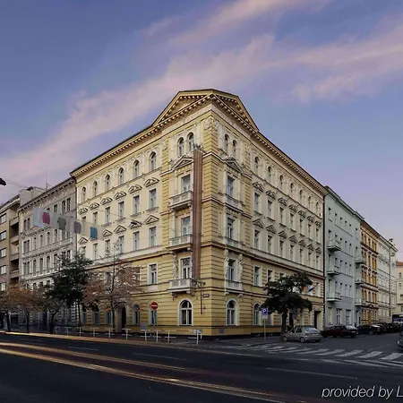 Assenzio 4*
