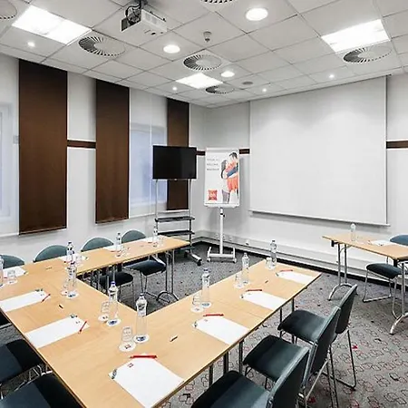 Ibis Mala Strana