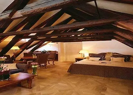 Bijou De Aparthotel