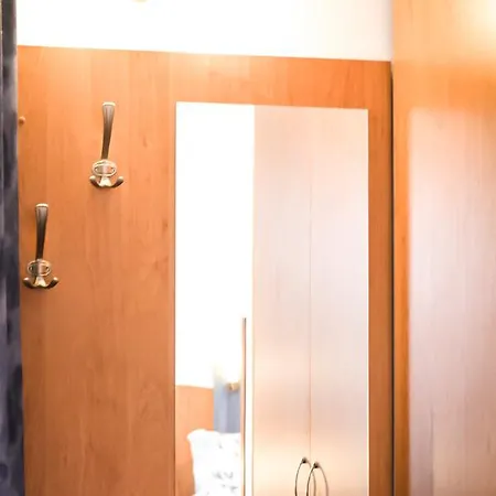 Bob