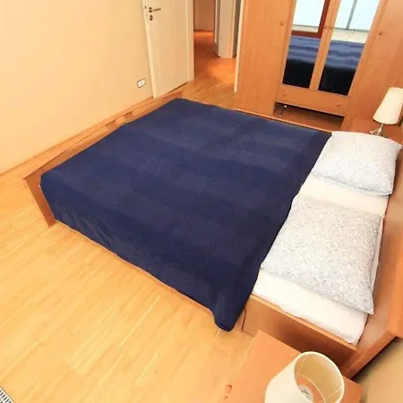 Luxury Apartment River Diamond Residence