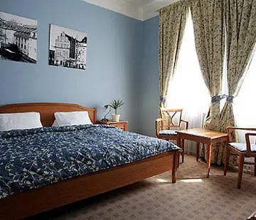Hotell Anna 3*