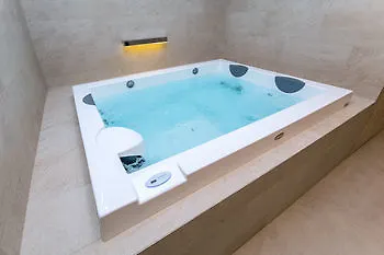 Merchants Crown Suites And Spa 5* Prague